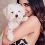 Mouni Roy Instagram - My happy place 🤩