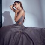 Mouni Roy Instagram - 🕊️ Magazine: @cineblitzofficial  Produced by: @maximus_collabs_ Photographer: @kadamajay  Stylist: @shnoy09  Make-up: @mukeshpatilmakeup  Hair: @hairbytabassum  Outfit: @lalitdalmiaofficial  Artist Reputation Management: @media.raindrop