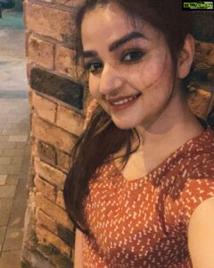 Nithya Ram Instagram - It was a perfect Friday night❤️ 
#weekendmood #fridayvibes #dinnerdate #datewithlove #fridayfavorites #lifeonweekends😍