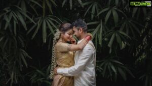 Nithya Ram Instagram - ❤️
.
.
.
.
.
thank u so much @raj.rj for this cute teaser.
Can't wait to watch the full video😊😆
Thank u @wedlockweddingsbyvima  for the beautiful decor and everything.
#weddingdances #weddingdairies❤️ #weddingfun #cousinsmakethebestfriends #joyandhappiness #cantcomeoutofit #superhappyme #myfamily💕#besthusbandever❤️@gauthamn12