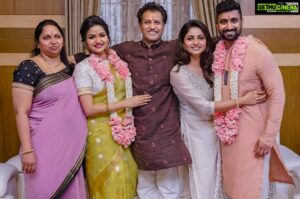Nithya Ram Instagram - My top priorities.
Love them❤️
.
.
.
.
.
.
.
.
.pc:@raj.rj