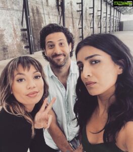 Pallavi Sharda Instagram - 2, 3, 4, 5 anddddd 6! I’ll be there for youuuuuu…. Oh shit, wrong show. But so happy to be making tele with these beautiful jokers for the next 4 months! There’s also this guy called Sam Neill heading us up. No biggie.