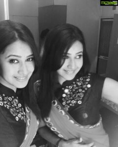 Panchi Bora Instagram - Loving yourself isn’t vanity it’s sanity! ❤️