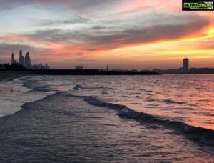 Parvathy Omanakuttan Instagram - Thank you @dubai for making me and so many millions feel safe and loved 💝😇

I have found Great Friends who have become Family ; family I haven’t known in ages ; places that take my breathe away and most importantly I found My Love 💕in This beautiful city🤗

Happy National Day UAE 🇦🇪 & Thank You for making me feel at home ♥️