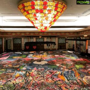 Parvathy Omanakuttan Instagram - Walking through the largest painting in the world and understanding the story and vision behind this masterpiece by @sachajafri was enthralling. 
The painting inspired by Humanity and with what’s going on in the world currently is a mere glimpse. This huge painting will be cut into 90 pieces and auctioned at the world’s largest online platform and the art connoisseurs can keep a piece of history to be inspired for generations. 
It was amazing to walk over the painting trying to gauge each detail. There is artwork by kids from across the world that is a part of this piece too. What an experience! 
P.S. Even Panorama mode couldn’t do justice to the entire painting. It’s something to see with your own eyes and feel with your senses. 😇🌍 #humanityinspired #dubaidiaries #atlantisdubai