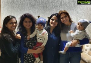 Parvathy Omanakuttan Instagram - Friendship that goes from one generation to another 💓💓💓 With My Beauties 😘 and My Nephews👶 !!! ❤️❤️❤️ @thakurpj  @patrasila  @kanadesamruddhi5