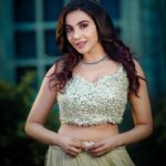 Parvatii Nair Instagram – It’s been a while so i thought I l wear indian tonight ✨👗🤍

✨

 

Mua @makeover_with_sandy 
Designer @morni.couture 
Photography @akphotography_urappakkam 
Hairstylist @saima_ads_hairstyling_artist 
Jewellery @chennai_jazz 
Location @elementsoneastcoast