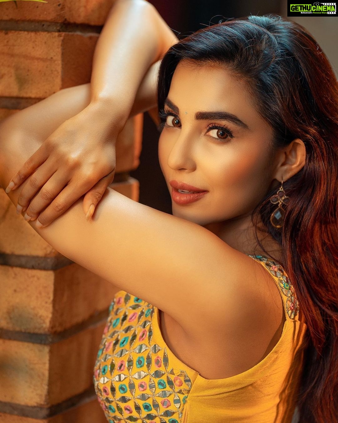 Parvatii Nair Instagram Deepavali In The True Sense Means Ending All Evils Cruelty And