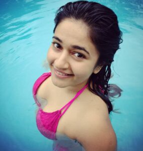 Poonam Bajwa Instagram -
