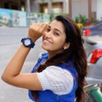 Priya Bhavani Shankar Instagram - Up for a long evening 🤗#posingonrequest😛 #ASpecialEvening