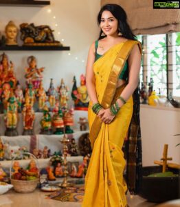 Ramya Subramanian Instagram - Mallipoo 🌼

📸 - @george_ferna_photography 
💄 💇🏻‍♀️ - @reenapaiva 
Blouse - @yuti_designer_blouse 

#navarathriseries2021