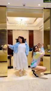 Ruhi Singh Instagram - Post pack up 🤣😜 #baspankapyar

Follow me on @officialjoshapp
