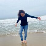 Sherin Instagram – Missed you Poseidon! I haven’t seen the ocean in over 2 years! After a long week of hard work, really enjoyed a day off by the beach. Ahhhh bliss 
#sherin #pondicherry #beach #ocean #candid #biggbosstamil Pondicherry