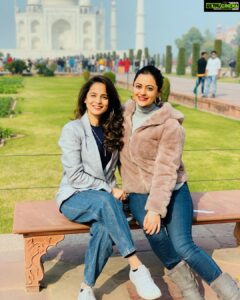 Shruti Sodhi Instagram - Happy happy birthday to my talented and go getter big sister (got to mention that you’re the elder one else no one believes🤭🤷🏻‍♀️😆) @tanveerfai May you get your wishlist of 👗 💼 💎 👠 etc etc fulfilled this year so you can prepare a new long wishlist for your next birthday😁❤️❤️❤️I’ll always be supporting you in life (and shopping😋) no matter what ..got your back 😘 Love you❤️😘 #birthdaygirl #sisterlove #sodhisisters 👯‍♀️