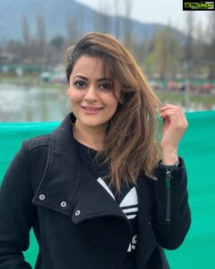 Shruti Sodhi Instagram - 🌷 #shrutisodhi #srinagar #kashmir