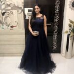 Shweta Tiwari Instagram - #aboutlastnight #10thgoldawards Outfit by @kalkifashion Jewellery by micare jewels at @shopviolla clutch by @ru.saru and Styled by @shreyajuneja