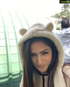 Simran Instagram - Munnar schedule cold ♥️🎉