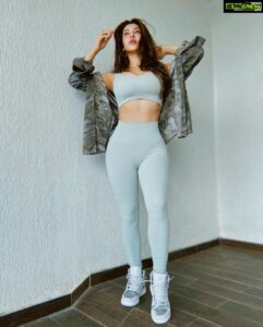 Sonarika Bhadoria Instagram - Living in your head rent free 🤓