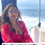 Sophie Choudry Instagram - I like happy trends…😬 #whogotyousmilinglikethat #nature #beachlife #selflove #reels #trendingreels #reelitfeelit #sophiechoudry #happygirl #positivevibesonly #maldives #sonevajani #discoversoneva #travelwithglobalspa #experiencesoneva #tuesdaymotivation Pink outfit @sorbae.clothing @dipublicrelations Yellow top @julyissue_online @tanimakhosla