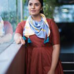 Sreemukhi Instagram - A winter evening! 😍☺️ Outfit by @rekhas_couture PC- @chinthuu1132 #designeroutfitdiaries #winterevenings