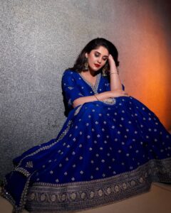 Surabhi Instagram - Feeling #bluetiful in this Oh-so-gorgeous 😍👗

Styled by the lovely @officialanahita 😘
👗: @vaishaliagarwal_
Nose pin: @bloombysushmita_
📸: @v_capturesphotography 
:
:
:
:
:
:
:
:
:
:
:
:
:
:
:
:
:
#surbhi #surabhi