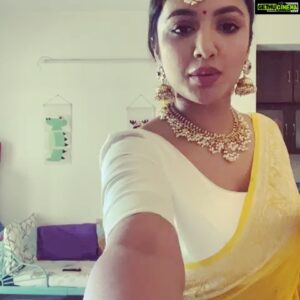 Tejaswi Madivada Instagram - Happy deewali guys

Felt cute might delete or not.

@avikagor @milindchandwani