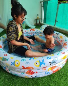 Tejaswi Madivada Instagram - Pool partay