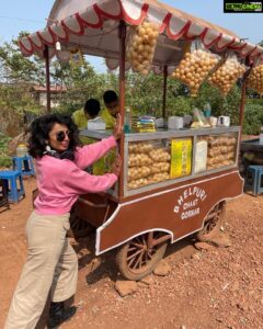 Tejaswi Madivada Instagram - When I was a kid, I wanted to marry a panipuri bandi waala, now I am not a kid, I realized marriage is unnecessary.