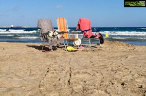 Usha Jadhav Instagram - La Playa 🏖 con @alexcortescalahorra 
.
#laplaya #elmar #thebeach #sol #sun #life 
.
#coronavirus #pandemic