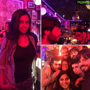 Usha Jadhav Instagram - I want to travel and I want to go to the Traveling too... #Traveling-Bar #Lavapiés #Madrid con
@alexcortescalahorra @migcasanova y amigos... .
.
.
#memories #qurantinelife #lockdown #covid19 #stayhome #staysafe #yomequedoencasa #amor #love #life #positivity #India #Spain #desigirl #ushajadhav #instagood #instadaily #instagram #vida #amigos