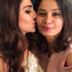 Vaani Kapoor Instagram - Happiest Birthday to this very special being in my life ❤️ You sweet sexy smart sassy 🐥 @tejalshetty ! 🎂🥂✨