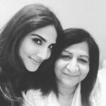 Vaani Kapoor Instagram – The purest form of bond and love. Thank you for giving me such a wonderful life ❤️