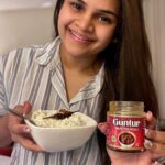 Vidyulekha Raman Instagram - These @tendercutssocial pickles go so well with everything !! Here’s me and my comfort food - thair sadam / daddojanam/ dahi chawal! What’s your favourite combination with pickles? 🌶 Comment below !