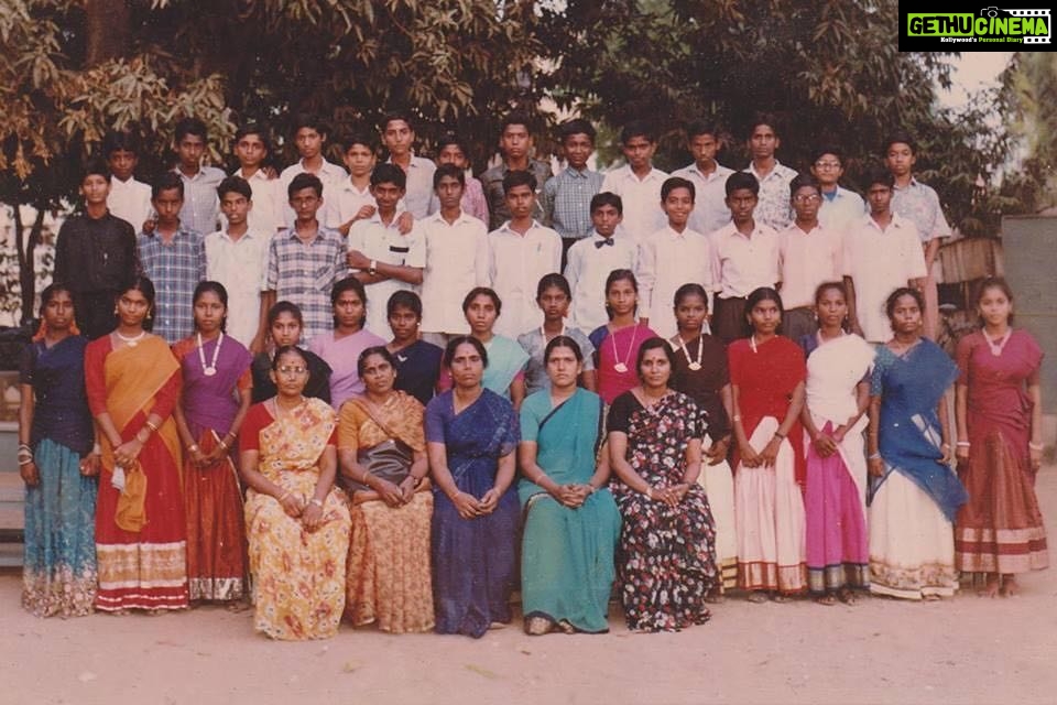 Vijay Sethupathi Instagram - My 10th std group pic 😍😍 ...