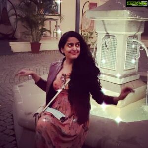 Vishakha Singh Instagram - Starry starry night...
Just one of those moments when you got music playing in your head and the heart is singing ❤️
.
.
#vacay #pause #peace #metime #sulavineyards #holiday #farfromthemaddingcrowd #hardearned #holidayseason #soovos #lifeisgood #happysoul #2020