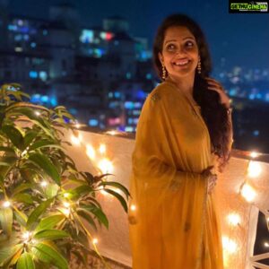 Vishakha Singh Instagram - I got sparkle. 
Loads of it!

#diwali2020 #festiveseason #festivevibes #indian #deepavali #indianwear #lovelight #sanskaari ;)
#safediwali #CleanDiwali

P.s - only 2 fuljhadis were lit between 6 individuals :)