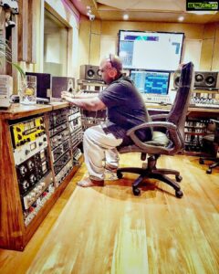 Yogi B Instagram - Thankful to the creator for blessing the talent of music creation 🙏🏾☺️