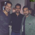 Amrita Arora Instagram - Beard much 👀 @thedinomorea @ritesh_sid @shaklad