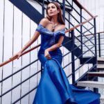 Amrita Arora Instagram - @fitlookmagazine Styled by @karnikabudhiraja Makeup by @mallika_bhat Hair @alishachandna Jewellery by @mallikaempire Wearing @regisclothing Photography by @nitinaroraphotography