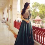 Amrita Rao Instagram – THE JAIPUR JEWELLERY SHOW :  In association with NDTV Good times
……. #brandambassador #host #ndtvgoodtimes Taj Rambagh Palace Hotel-Tonk Road