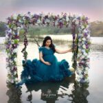 Amulya Instagram - Beautiful maternity shoot of @nimmaamulya with @jagdishrchandra . . . Gown: @tinyyawnsphotography Event decor : @events_by_akhila Bangalore, India
