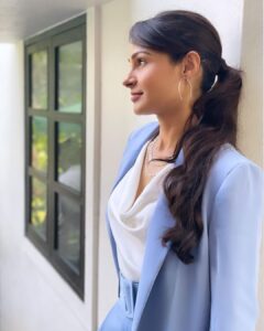 Andrea Jeremiah Instagram - Back to work 🦋 @altafmammoo @sharmilahairstylist @amritha.ram #setlife #shootdiaries