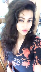 Anjali Lavania Instagram - Have a beeeeeeaaauuutiiiifullll dayyyyyyy ❤️🥰💋🌞🌺🌟💫

#feelingblessed #anjalilavania