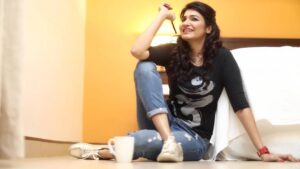 Anjena Kirti Instagram - 🌺🕉
Thank you 📷 : @camerasenthil for these fun cicks
Hair: @venkivengalarao 
Styling: Myself
#AnjenaKirti