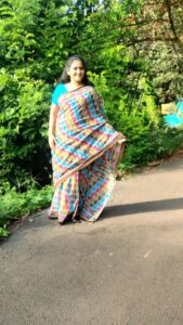 Anju Aravind Instagram - From the movie ottayaan- utilising the free time 🥰