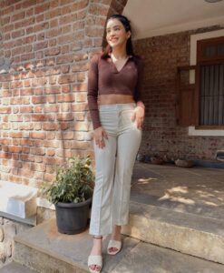 Ankitta Sharma Instagram - 🤎🤍