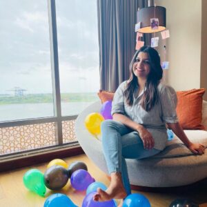Aparna Balamurali Instagram - To one of the best days of my life❤️❤️

Thank you my darlings @silpak.i @pooojadev for making this happen❤️❤️

Thank you @grandhyattkochi for making the stay memorable ✨

Thank you all for the wonderful wishes🤗

#birthdaydoneright
