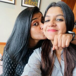 Aparna Balamurali Instagram - To one of the best days of my life❤️❤️

Thank you my darlings @silpak.i @pooojadev for making this happen❤️❤️

Thank you @grandhyattkochi for making the stay memorable ✨

Thank you all for the wonderful wishes🤗

#birthdaydoneright
