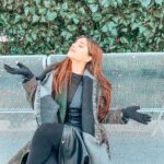 Aparnaa Bajpai Instagram - Trying to act like insta models with hashtag:~ waiting for the train be like😎 OR woke up like this😋 & found myself in Spain. . . . #spain #barcelonaspain #travel #travelgram