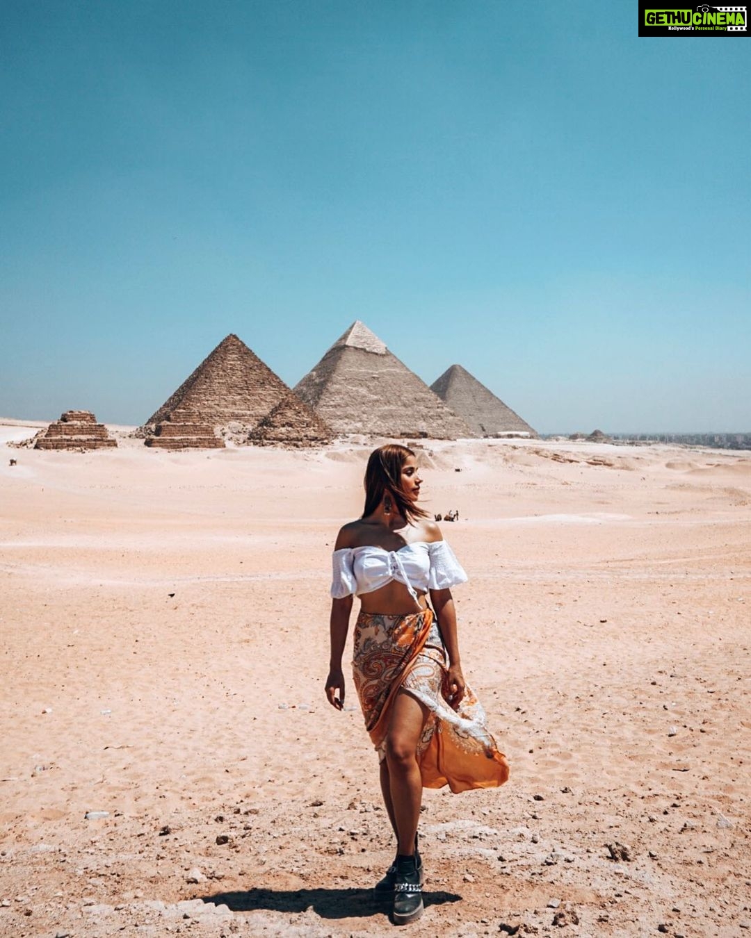 Aparnaa Bajpai Instagram - The great pyramids of Giza are the biggest ...